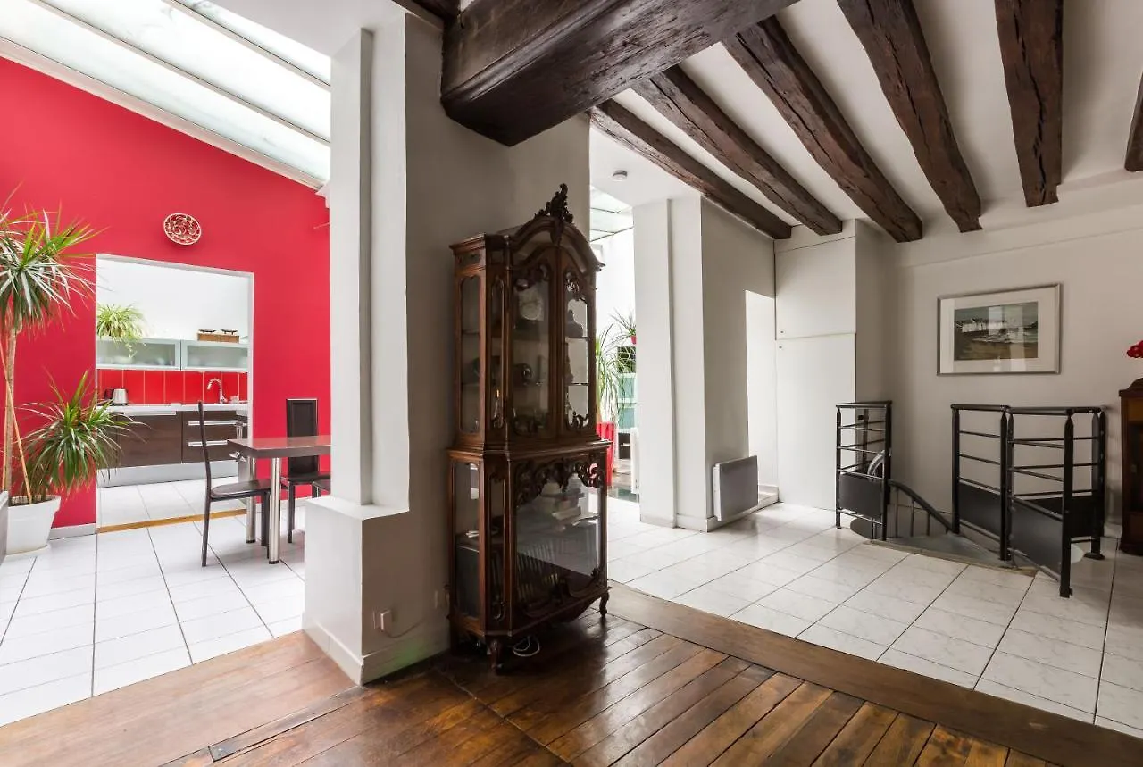 Holiday home Veeve - Escape By The Seine *